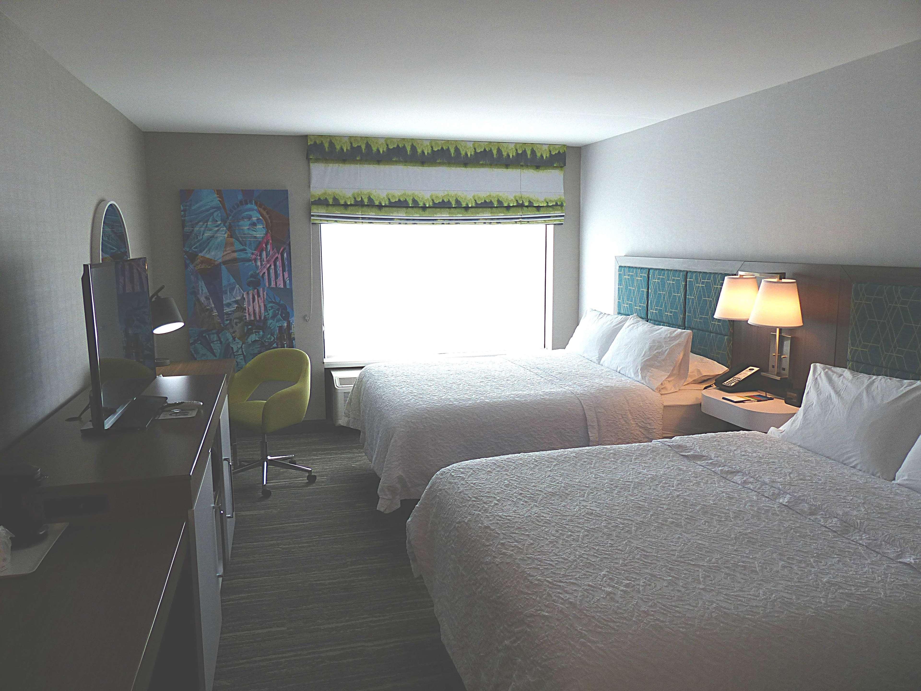 Hampton Inn By Hilton Paramus Exterior photo