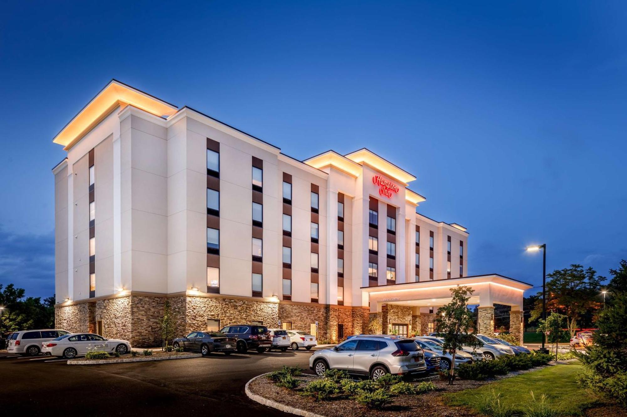 Hampton Inn By Hilton Paramus Exterior photo
